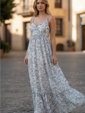 Floral V-Neck Maxi Dress in Light Blue Size XS